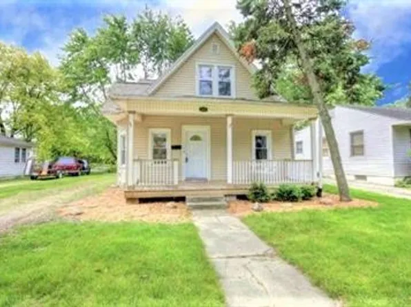 1011 W Tremont St, Champaign, IL 61821