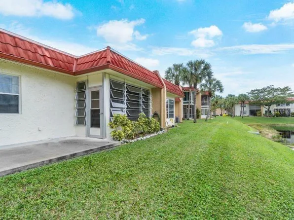 223 Lake Dora Dr #223, West Palm Beach, FL 33411