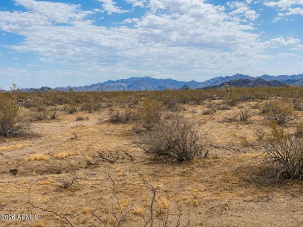 00 E Box Canyon Drive #2781, Yucca, AZ 86438