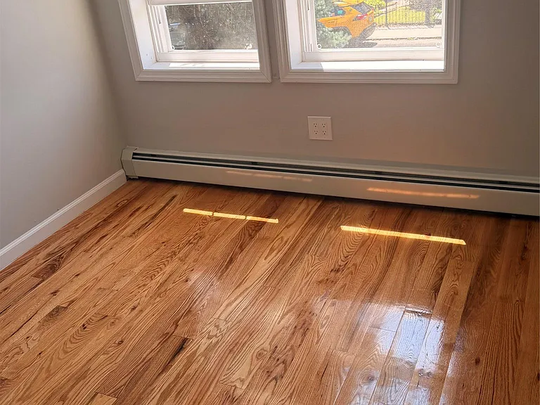114-23 200th St #2 — Photo 3