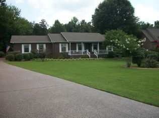 226 Matthew Dr, Paducah, KY 42001