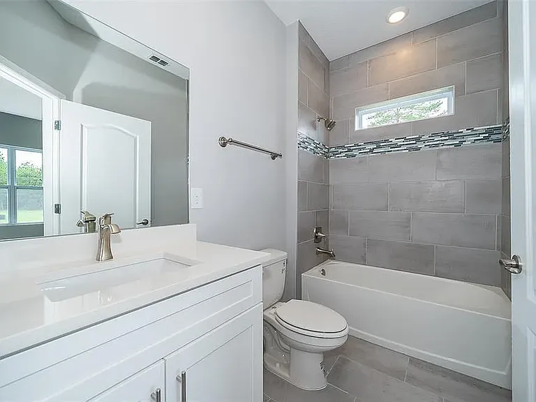 5574 SW 128th Pl — Photo 12