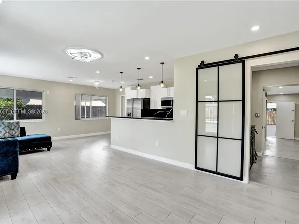 3401 NW 7th St, Fort Lauderdale, FL 33311