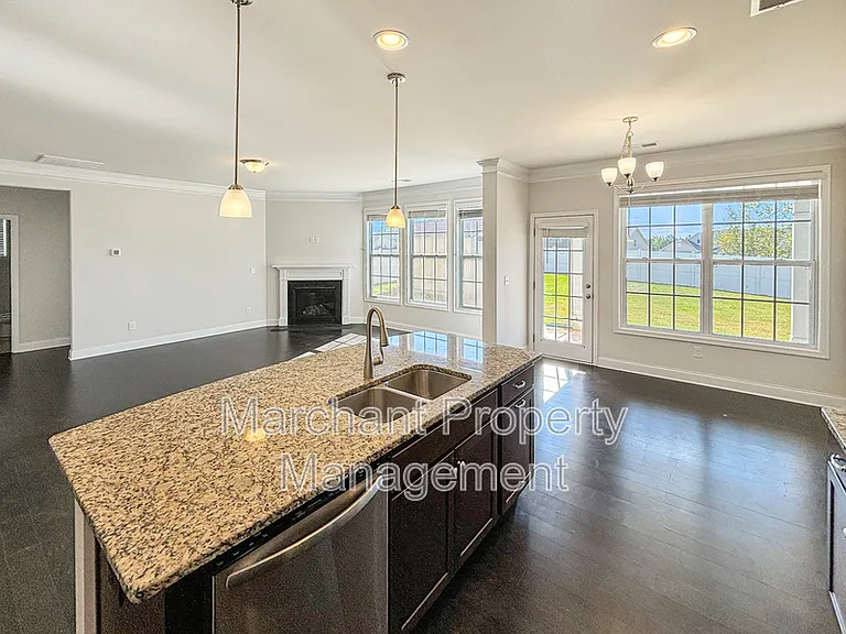 602 Waymeet Dr — Photo 8