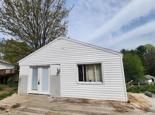 212 Tolbert Farm Rd, Beckley, WV 25801