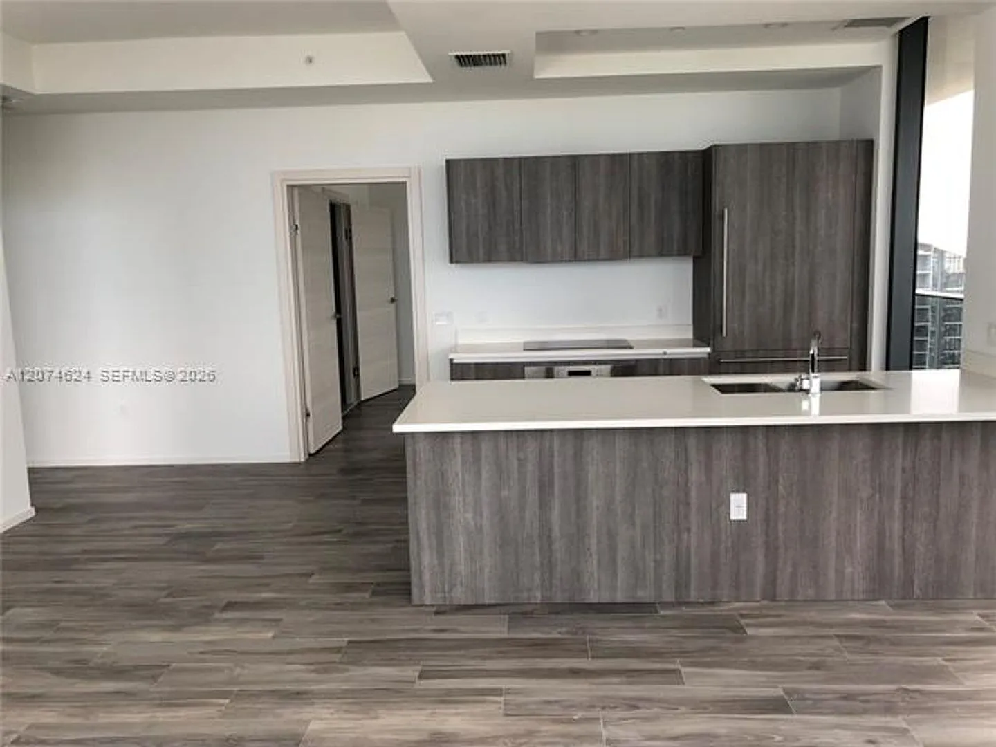 801 S Miami Ave cu-4905, FL 33130 — Photo 2