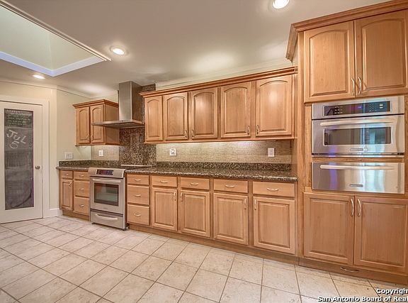 2nd image of 15002 Mineral Springs St
