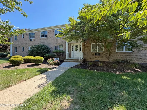 75 Stonehurst Boulevard #F, Freehold, NJ 07728