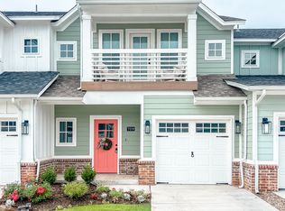 709 Harbor Town Dr, Edmond, OK 73034