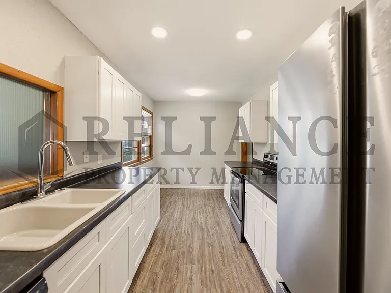 841 N Country Acres Ave — Photo 13