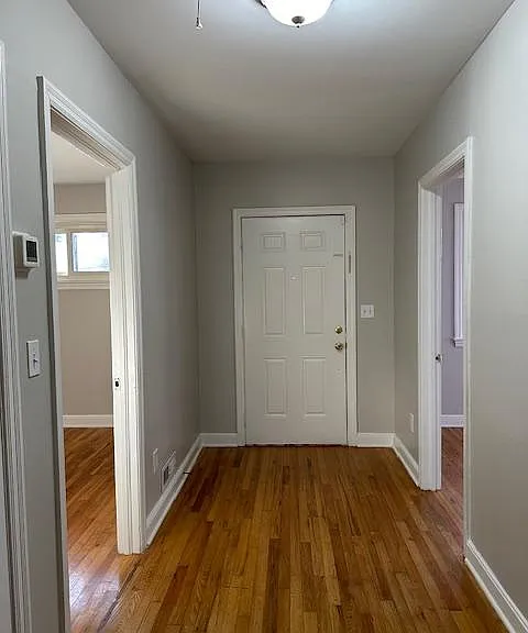 1212 Deerwood St — Photo 2
