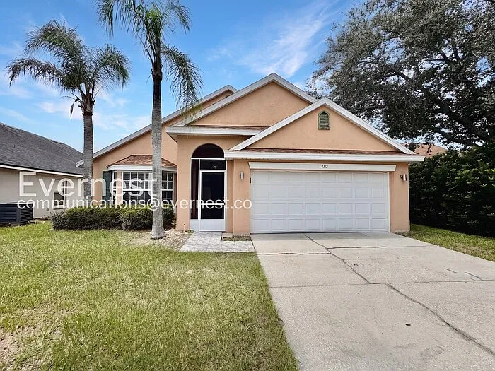 4312 Willowcrest Ct