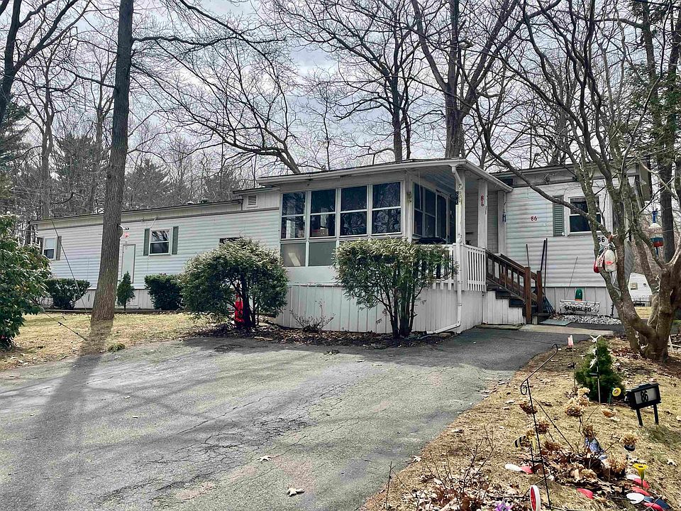 1st image of 86 Brown Avenue