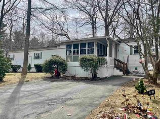 86 Brown Avenue, Seabrook, NH 03874