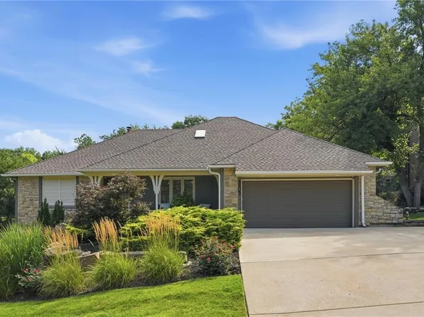 6805 Mill Creek Rd, Shawnee, KS 66217