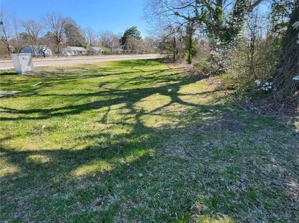 2513 Broad Rock Blvd #8, Richmond, VA 23224
