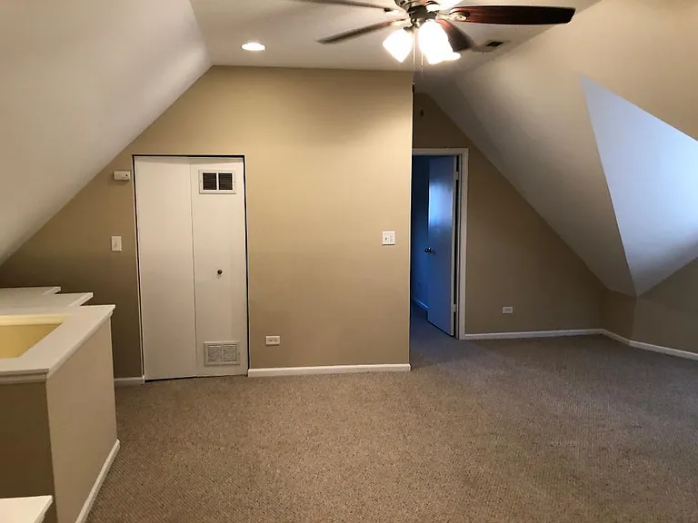 1709 W Irving Park Rd #A — Photo 13