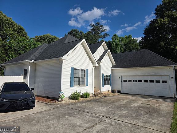 2nd image of 288 Westmoreland Rd