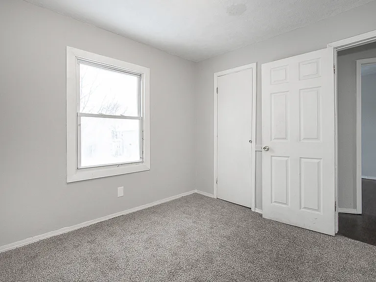 3409 W 86th St — Photo 12