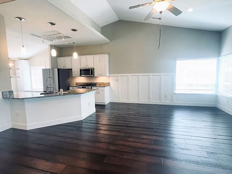 1263 Snowcap Trl — Photo 3