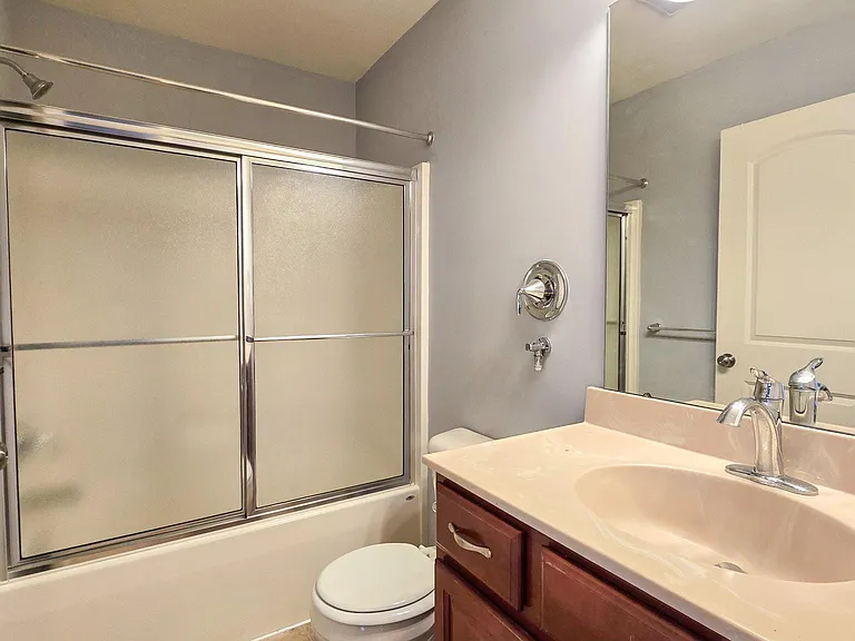 6419 Creekbend Dr — Photo 19