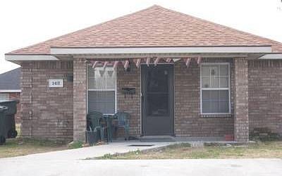 1st image of 142 Holmes St