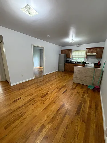 8 Robert St #205 Photo 1
