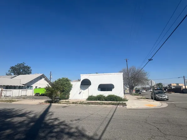 2200 G St, Bakersfield, CA 93301