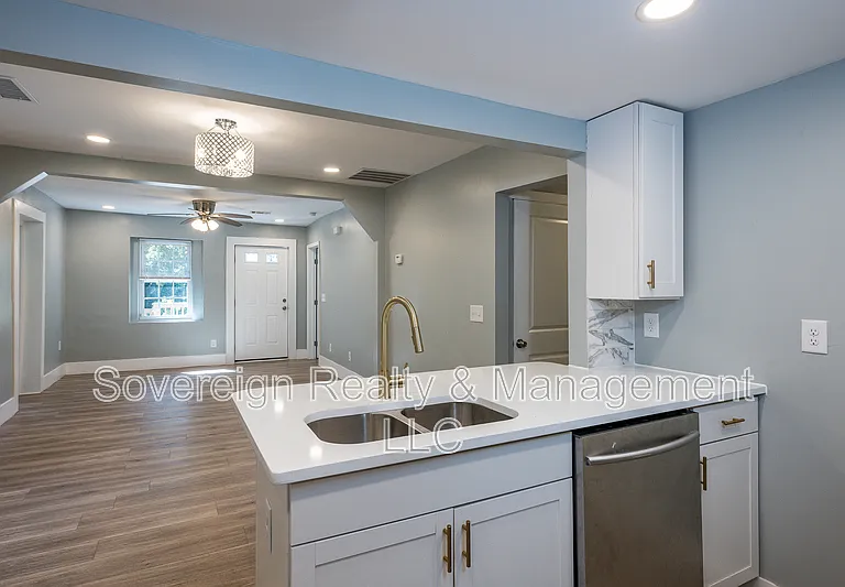 2227 Telhurst St SW — Photo 6