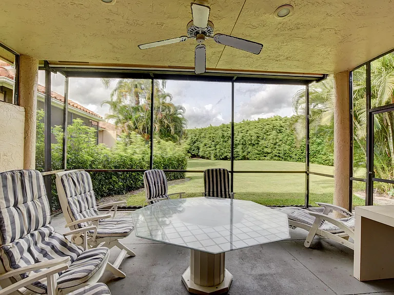 22667 Meridiana Dr — Photo 29