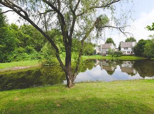 265 Shoreside Dr, Lexington, KY 40515