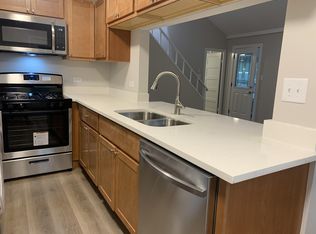 23626 W Dupage Country Club Dr, Plainfield, IL 60586