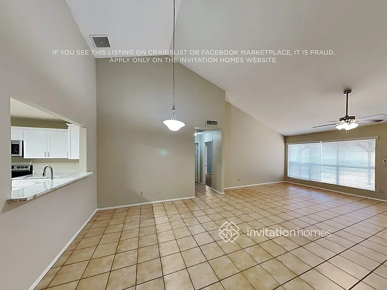 7748 W Cherry Hills Dr — Photo 5
