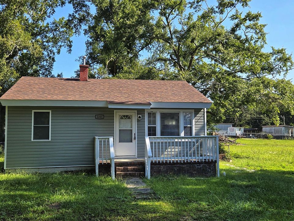 1st image of 2201 Ward Avenue