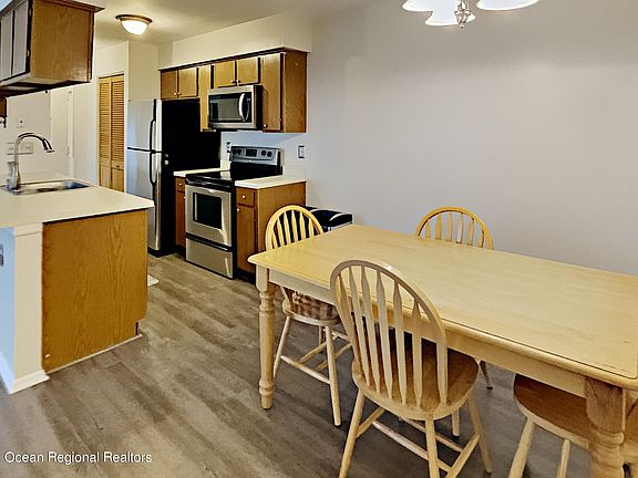 5th image of 78 Marlowe Ct #78