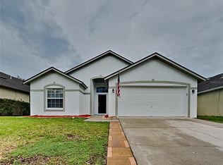 29250 Yarrow Dr, Wesley Chapel, FL 33543