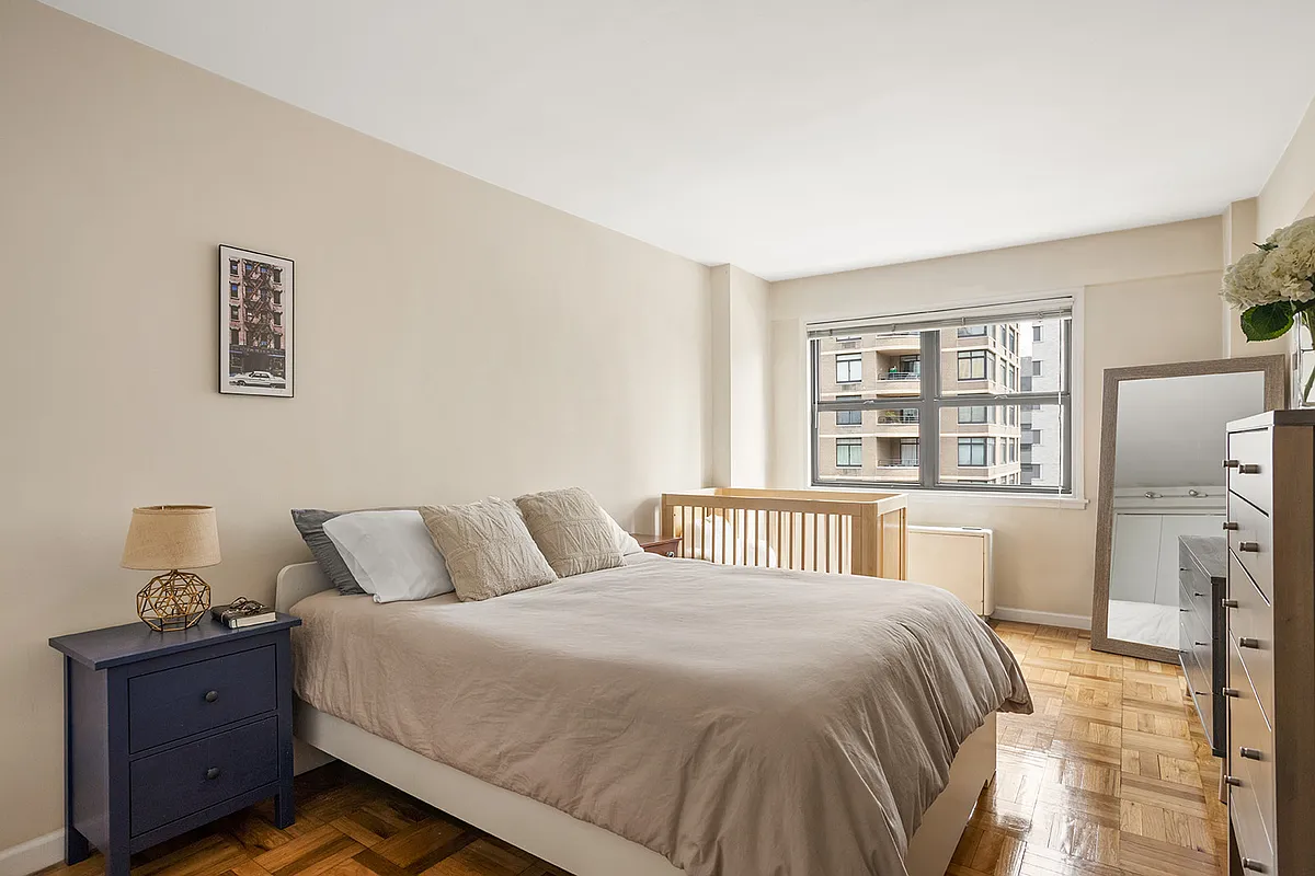 345 East 69th Street #16E in Lenox Hill, Manhattan | StreetEasy