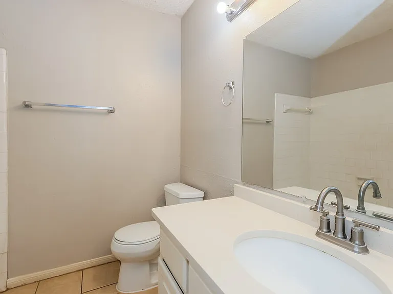 12603 Mill Ridge Dr — Photo 15