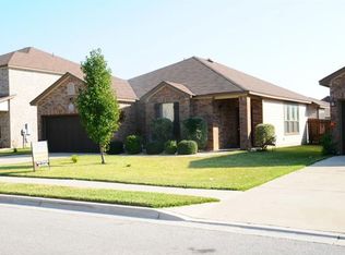 1748 Bayland St, Round Rock, TX 78664