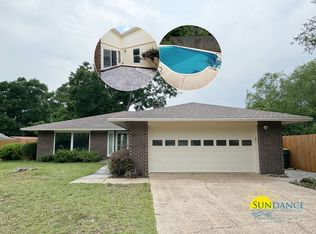 504 Sioux Cir, Fort Walton Beach, FL 32547