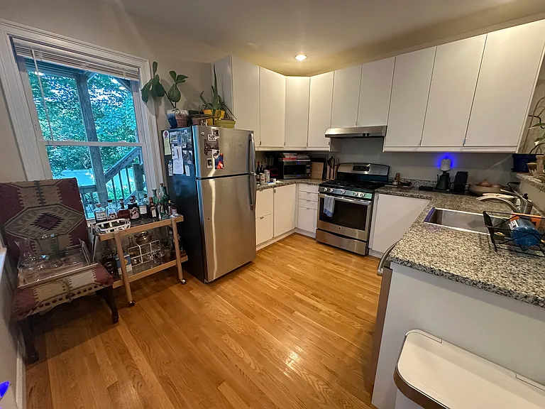 739 Somerville Ave #1 — Photo 15