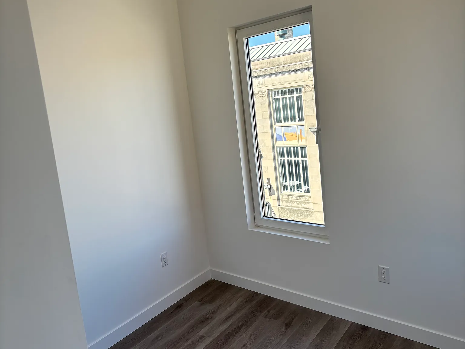 14 Garden St — Photo 3