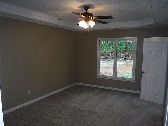 M BR New Fan, Paint, Carpet