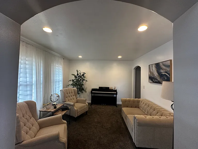 1942 N 1350 W — Photo 12