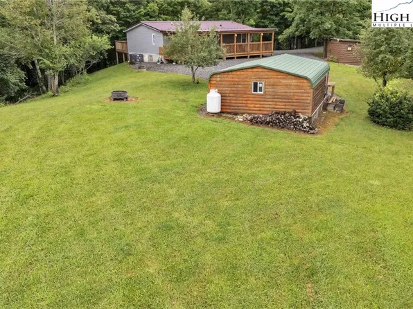 1472 Landmark Church Road, Grassy Creek, NC 28631