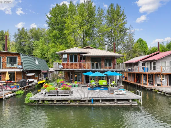 15500 NW Ferry Rd Unit 2, Portland, OR 97231