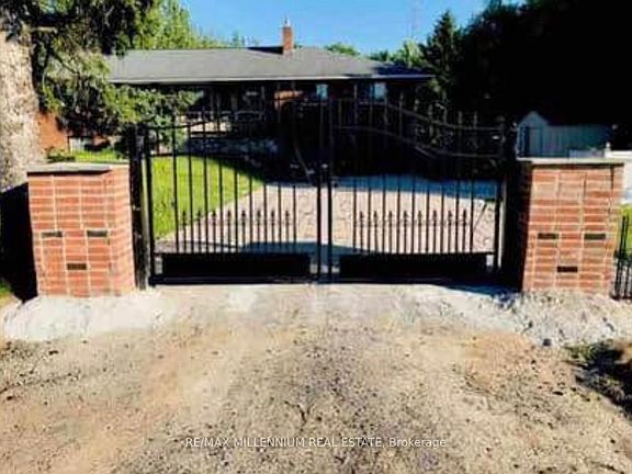 2nd image of 2831 County Road 89 Rd