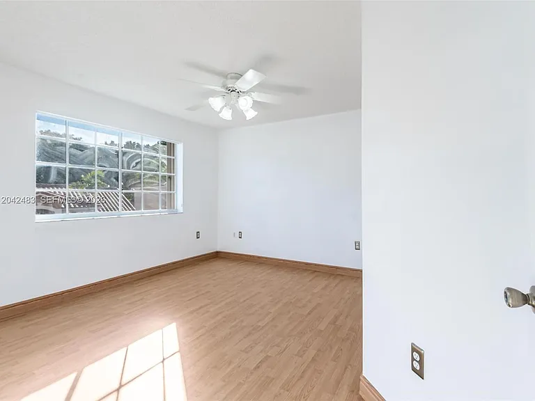 4671 SW 154th Pl — Photo 25