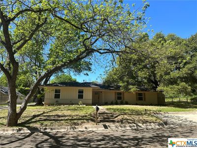 2 Park Pl, Lampasas, TX, 76550