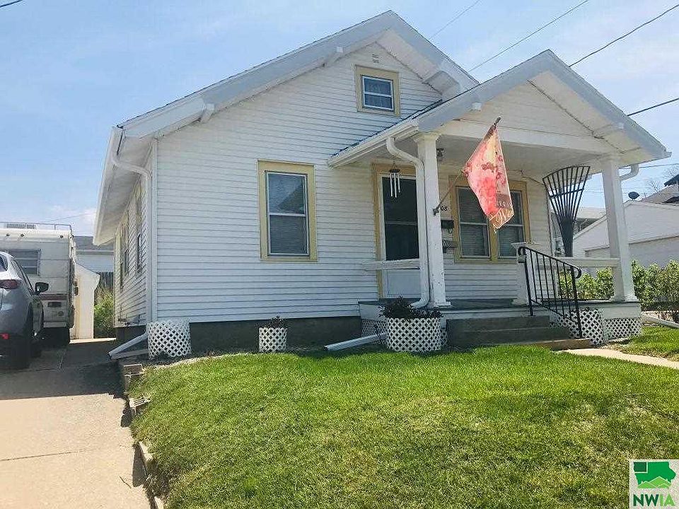 1st image of 1708 S Patterson St